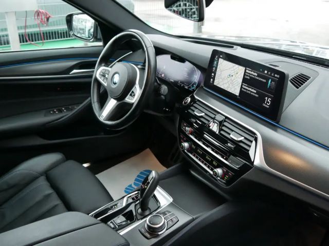 BMW 530 530e xDrive