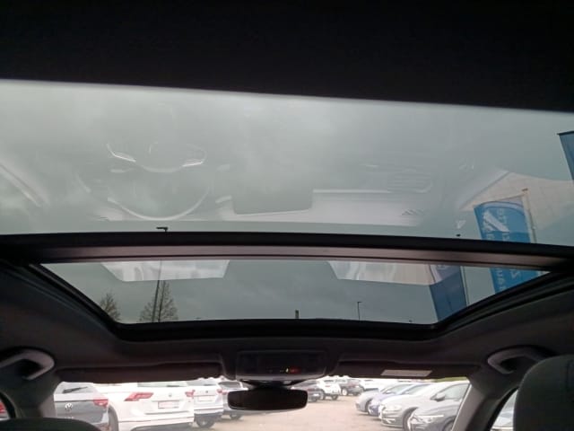 Volkswagen T-Roc 1.0 TSI R-Line