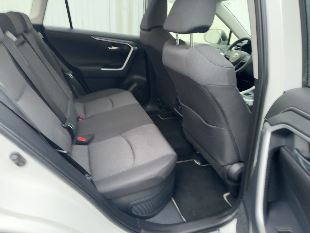 Toyota RAV4 5-deurs Team D Tech Pack