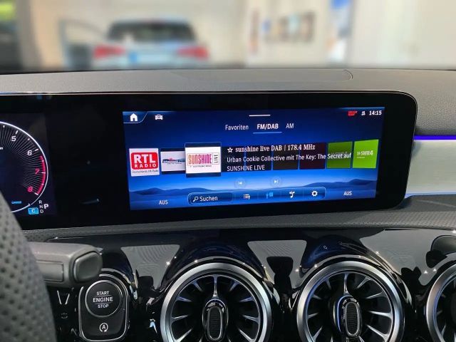 Mercedes-Benz A 180 AMG Line