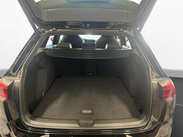 Volkswagen Golf 1.5 eTSI DSG Golf VIII Variant