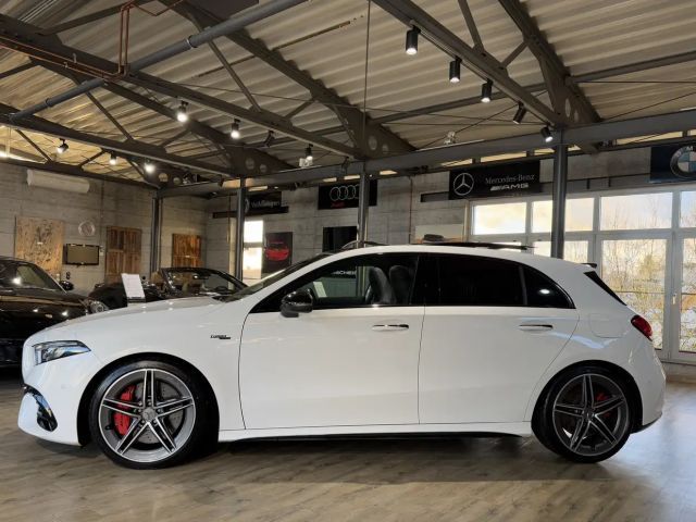 Mercedes-Benz A 45 AMG AMG Line