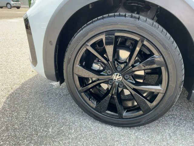 Volkswagen Taigo 1.5 TSI DSG R-Line