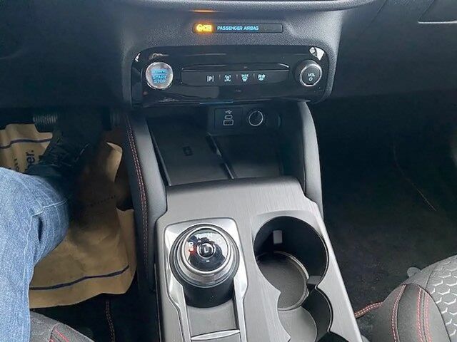 Ford Kuga 2.5 FHEV 4x4''ST-LINE''LED-SW,Kamera, Navi