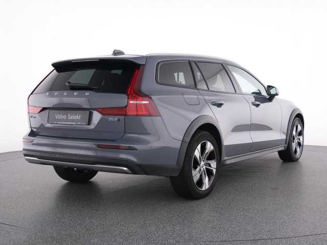 Volvo V60 Cross Country CC