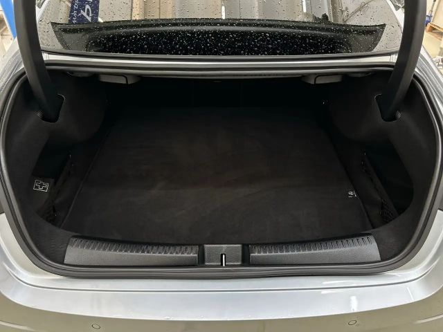 Mercedes-Benz CLA 180 Coupé Progressive