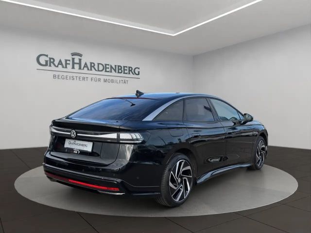 Volkswagen ID.7 IQ.Drive Pro