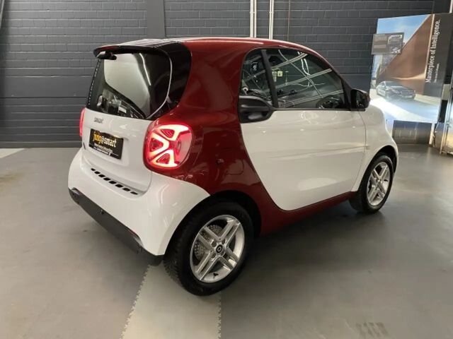 Smart EQ fortwo JBL