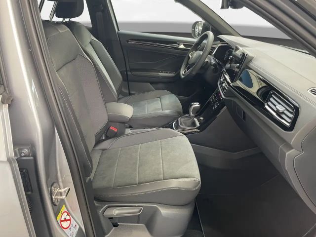 Volkswagen T-Roc 1.5 TSI DSG R-Line