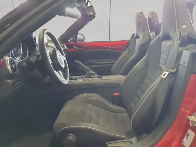 Mazda MX-5 Homura SkyActiv