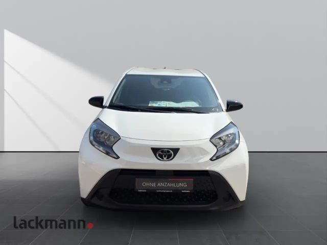 Toyota Aygo X Business Hatchback