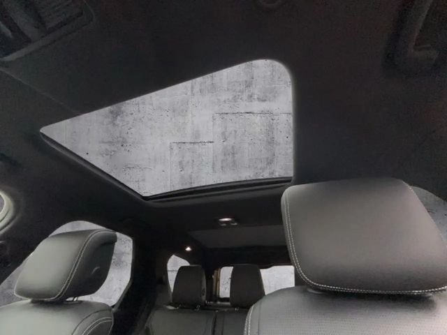 Land Rover Discovery Dynamic SE