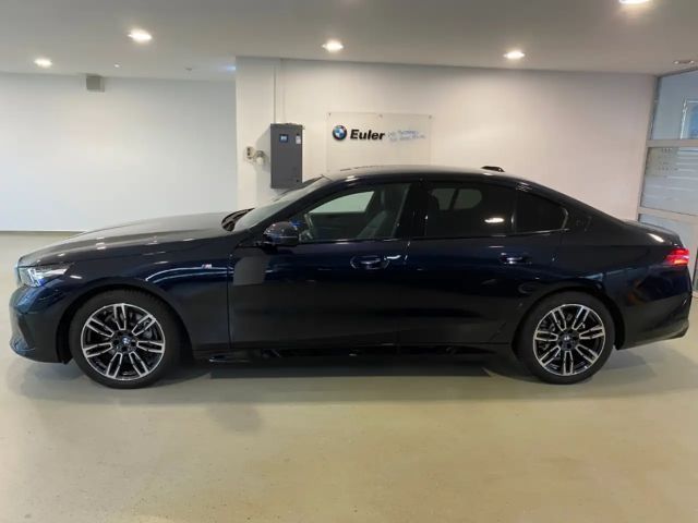 BMW 540 540d M-Sport Sedan