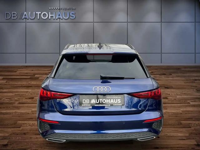 Audi A3 1.5 TFSI S-Line S-Tronic Sedan