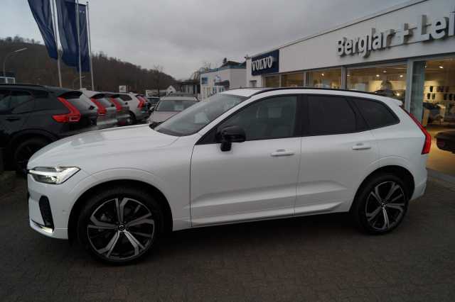 Volvo XC60 AWD Dark