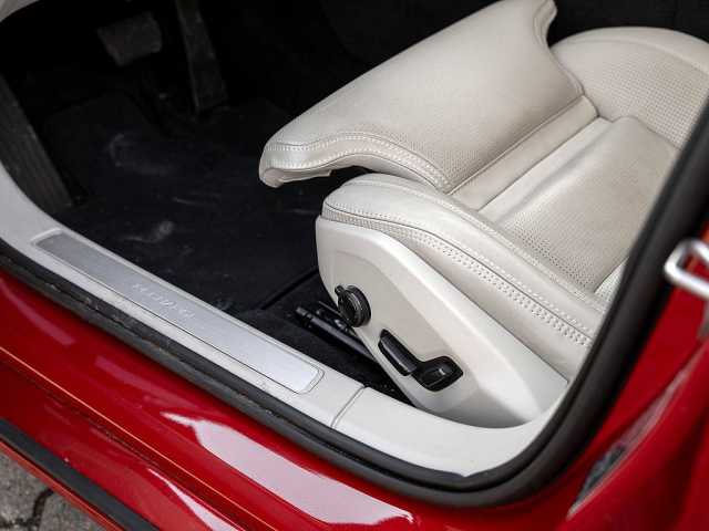 Volvo V60 AWD Bright Plus T6