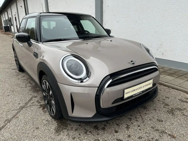 MINI Cooper 5-deurs