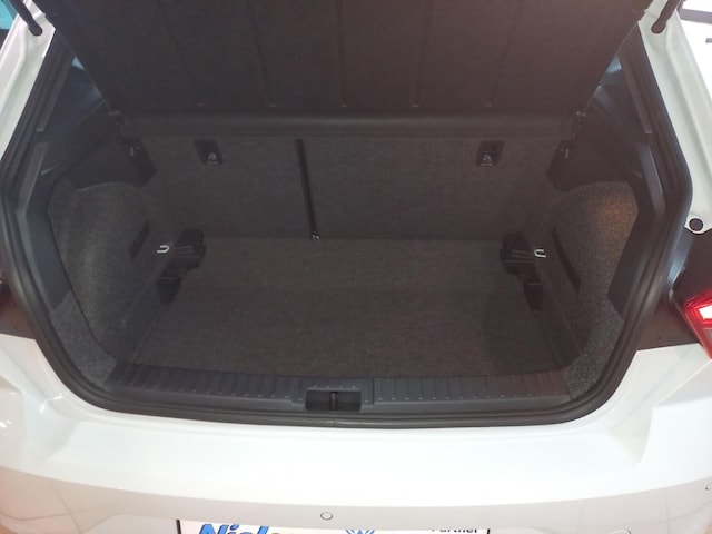 Seat Ibiza IBIZA 1,0 TSIFR   5T85  DS8M6