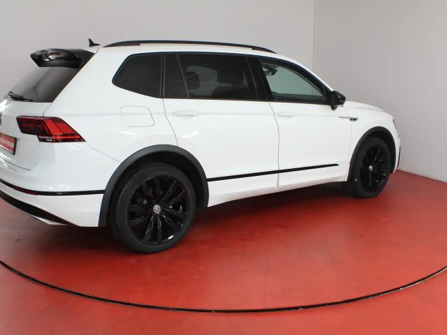 Volkswagen Tiguan Allspace DSG R-Line Style