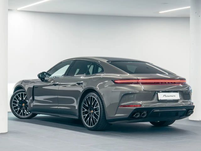 Porsche Panamera 4 E-Hybrid