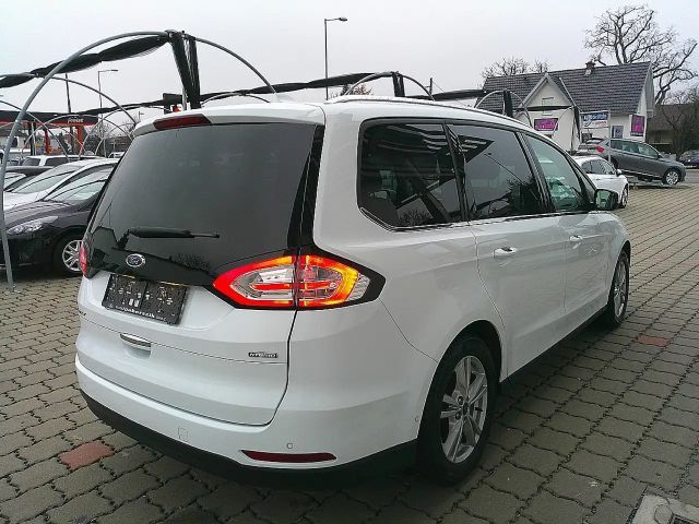 Ford Galaxy Titanium