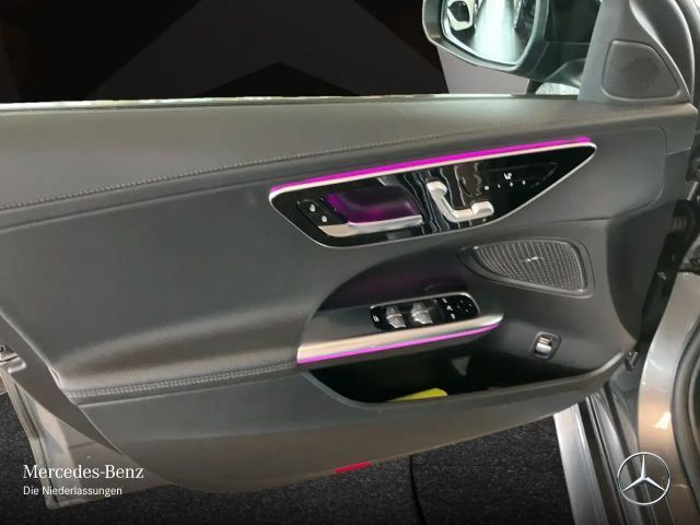 Mercedes-Benz C 180 AMG Line Sedan