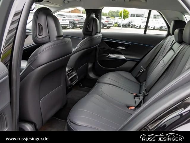 Mercedes-Benz E 200 AVANTGARDE Estate