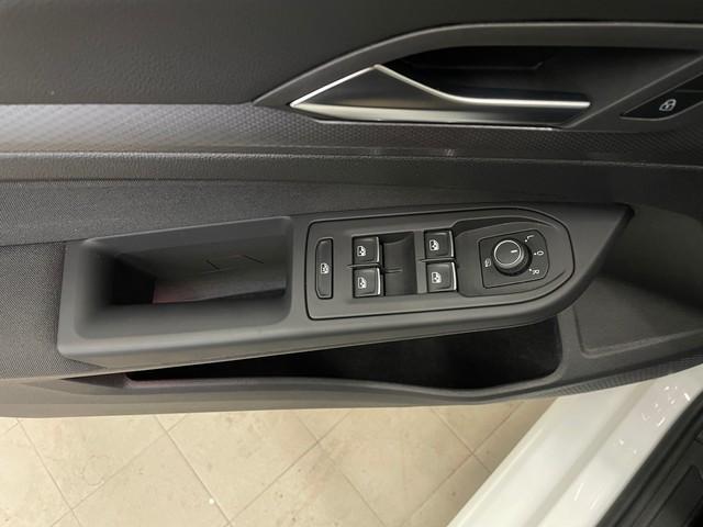 Volkswagen Golf 1.5 TSI Golf VIII