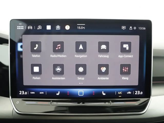 Volkswagen Golf Life Variant