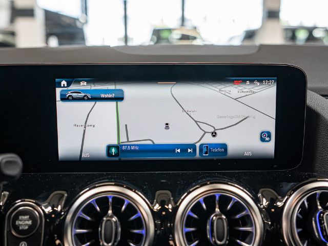 Mercedes-Benz GLA 180 