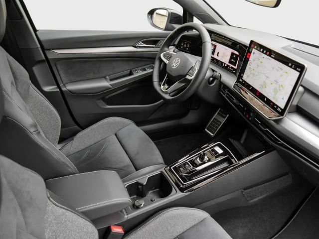 Volkswagen Golf 1.5 eTSI DSG Golf VIII