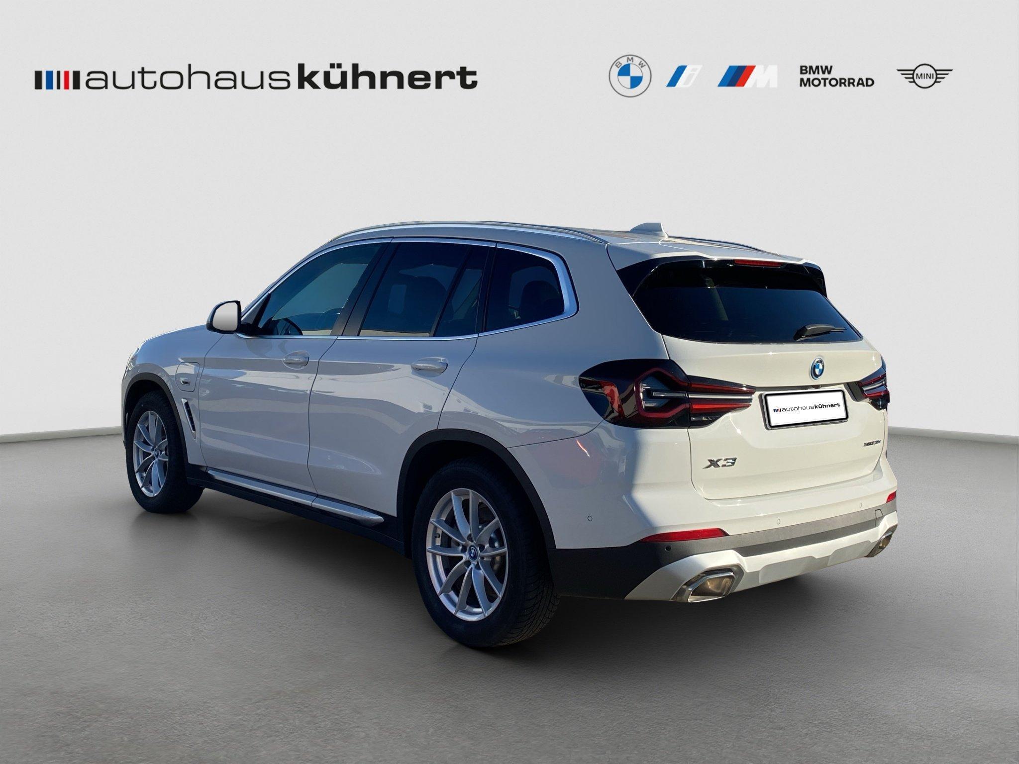 BMW X3 xDrive30e