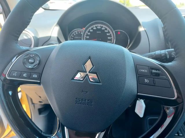 Mitsubishi Space Star Star