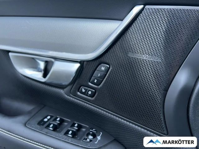 Volvo V90 AWD Dark Ultimate