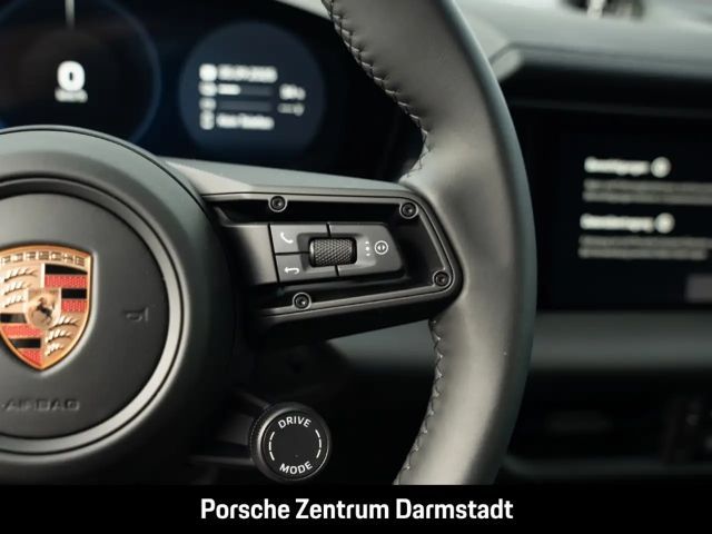 Porsche Macan 4