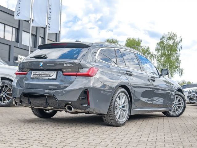 BMW 330 330d M-Sport Touring