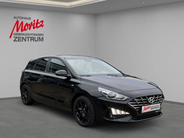 Hyundai i30 1.5 Edition 30 (48V) DCT  *NAVI ÜBER CARPLAY!*