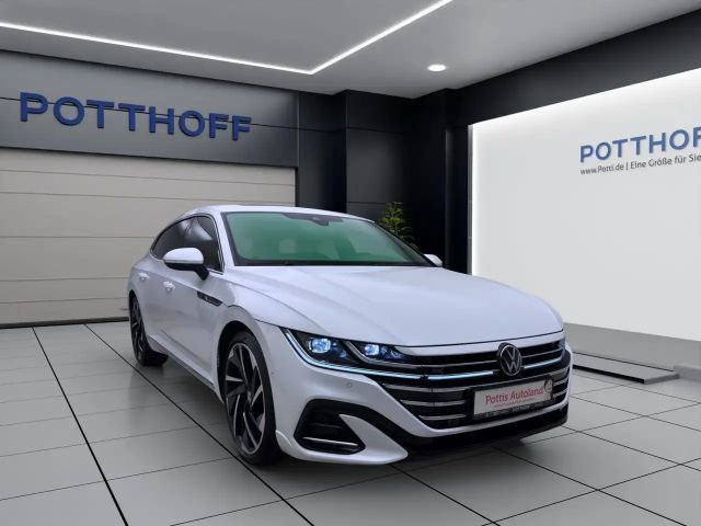 Volkswagen Arteon 2.0 TSI DSG R-Line
