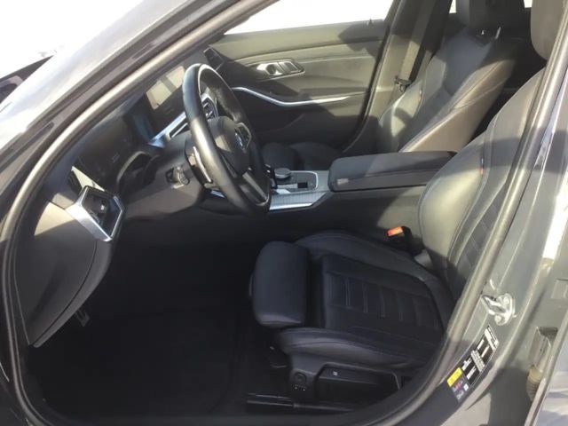 BMW 330 330d 330e xDrive