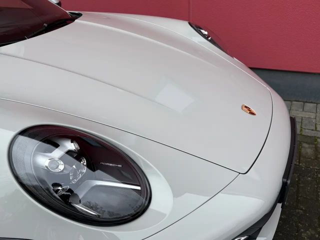 Porsche 911 992 Carrera Coupé