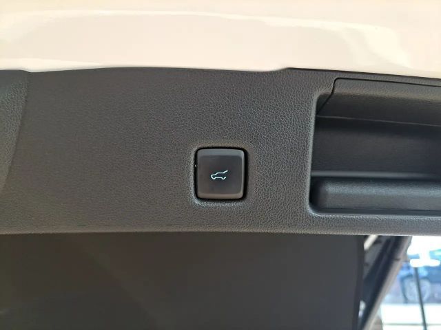 Ford Kuga Plug in Hybrid ST Line