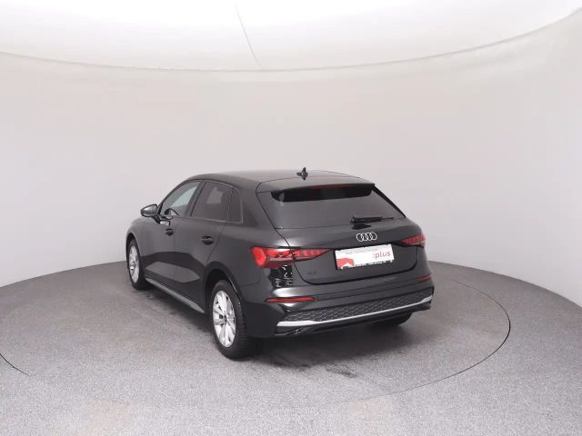 Audi A3 30 TFSI Sedan