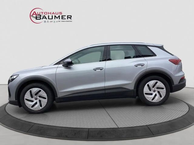 Audi Q4 e-tron basis 82kWh Pano LED Navi SHZ PDC Klima