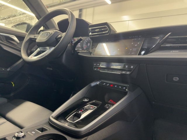 Audi A3 35 TFSI S-Line S-Tronic Sportback