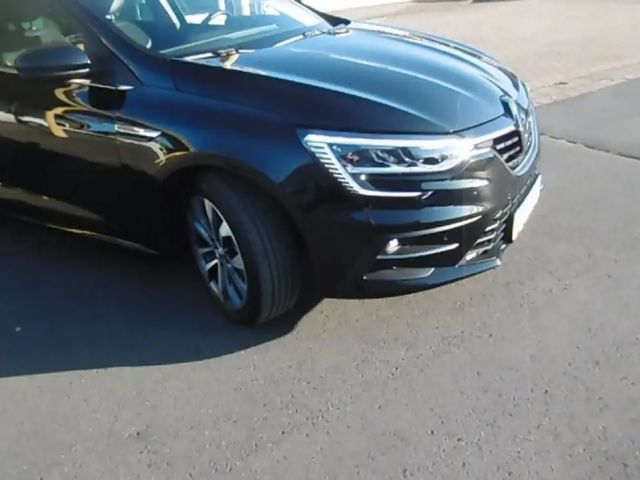 Renault Megane EDC TCe 140 Techno