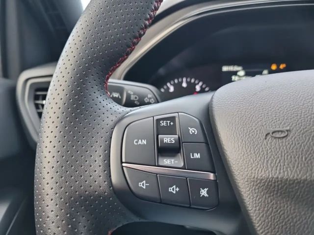 Ford Focus EcoBoost ST Line