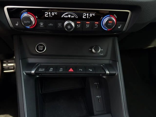 Audi Q3 40 TDI Quattro S-Line