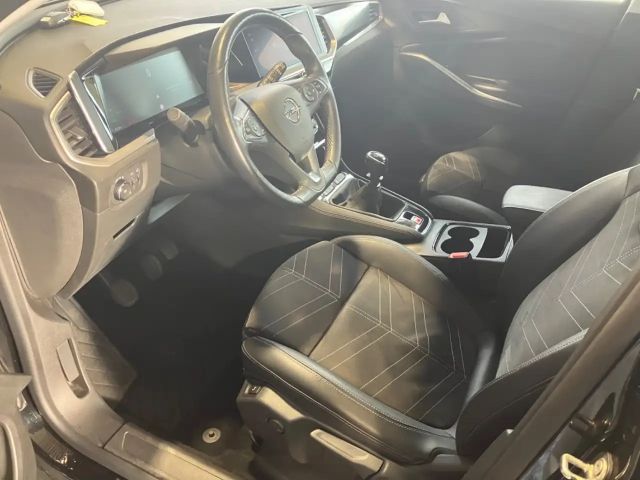 Opel Grandland X 1.2 Turbo