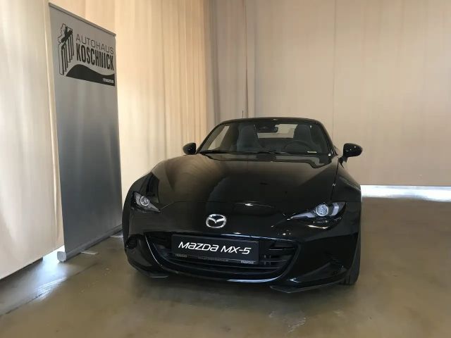 Mazda MX-5 Homura SkyActiv