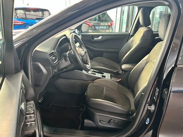 Ford Kuga Active Plug in Hybrid X